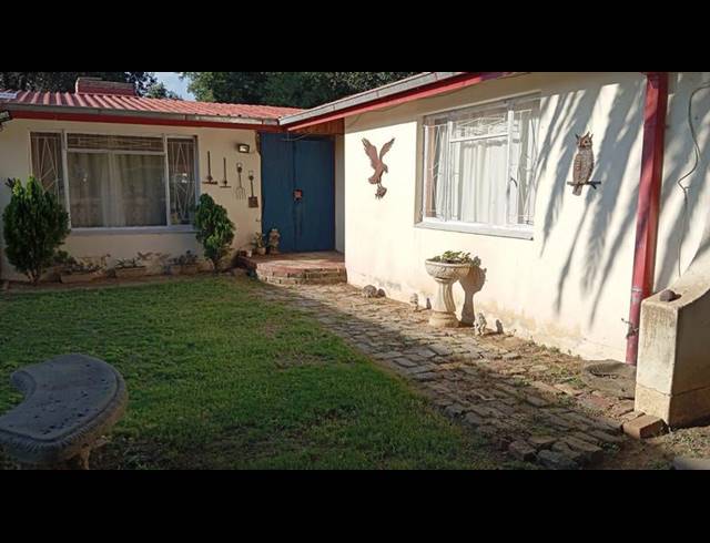 4 BEDROOM HOUSE FOR SALE IN SASOLBURG EXT 12